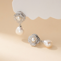 wholesale S925 Sterling Silver Minimalist Micro-Set Pearl Rose Flower Ear Clasp with Pearl Pendant in INS Style M06638-0-4