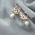 wholesale Sterling silver flower earrings for women with rice-shaped pearls and baroque pearls, face-slimming, Korean-style sweet earrings G141-0-2