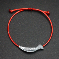 wholesale 925 Sterling Silver Retro Style Year-after-Year Abundance Small Fish Red String Bracelet for Women, Chinese National Trend Kissing Fish Luck-Bringing Hand Accessory-Small fish single