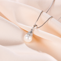 wholesale S925 Sterling Silver Korean Minimalist Designer Pearl Collarbone Necklace, Fashion Versatile Diamond-Encrusted Shell Pearl Pendant for Women-0-0