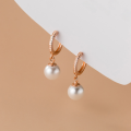 wholesale S925 silver autumn short round synthetic pearl diamond-studded ear clips women's Korean-style earrings M00907-0-2