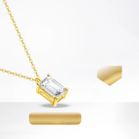 wholesale Au750 yellow gold versatile 18k lab-grown diamond necklace with 05ct emerald cut chain-set single diamond pendant-18k gold necklace with 0.5mm cultured diamond