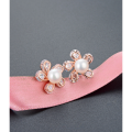 wholesale S925 Sterling Silver Fashionable Sweet and Elegant Pearl Earrings with Crystal Rhinestones and Mother-of-Pearl Creative Floral Stud Earrings for Women-0-3