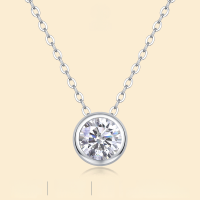 wholesale S925 Sterling Silver Collarbone Chain with Pure Pendant Including Chain, Moissanite Necklace, Hot-Selling in European and American Live Broadcasts, Luxurious and High-End Feel-Moissanite 1ct