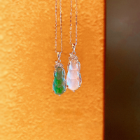 wholesale S925 Sterling Silver Natural Chalcedony Four-Seasons Bean Pendant, Icy Translucent Silver-Set Jade Lucky Bean Necklace, New Chinese Style Collarbone Chain Wholesale-Matching sterling silver cross necklace/approximately 1.4g&gt;XL000155--2